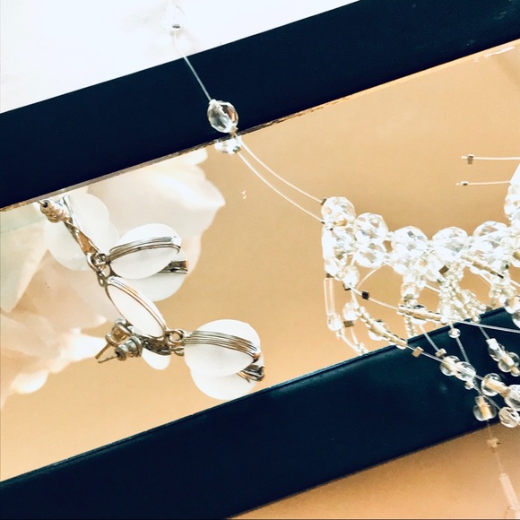 GIOVANNA CHANTAL Fine Essence Earrings - White - Picture 6 of 8